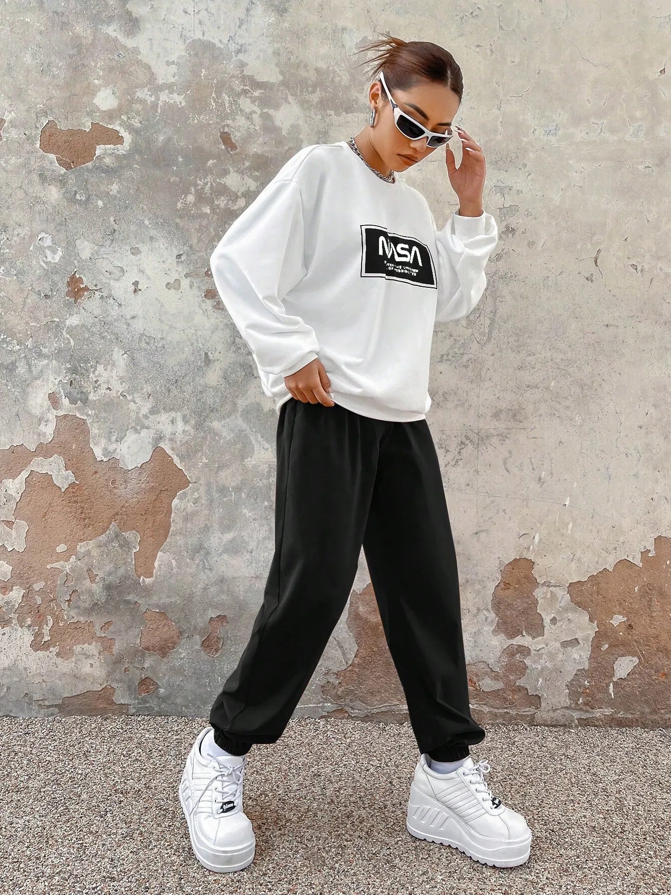 Graphic Drop Shoulder Sweatshirt & Sweatpants