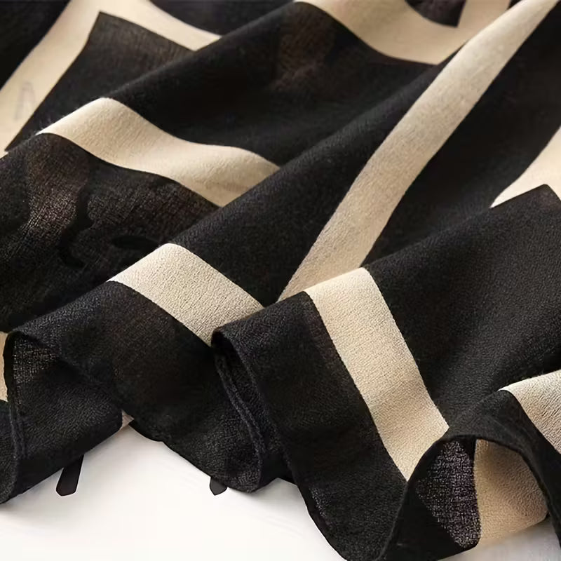 Elegant Geometric Scarf
