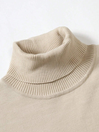 Men Solid Turtleneck Sweater